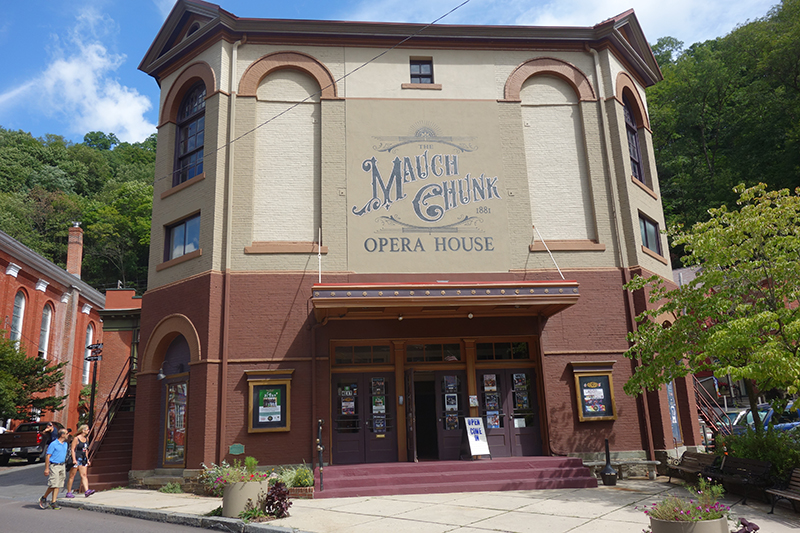 the mauch chunk opera house events